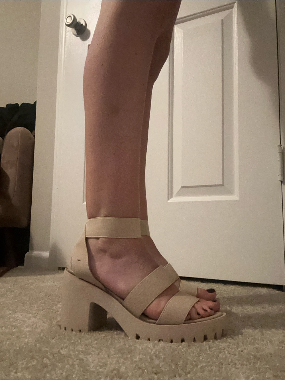 Madden girl Chunky tan platform heels